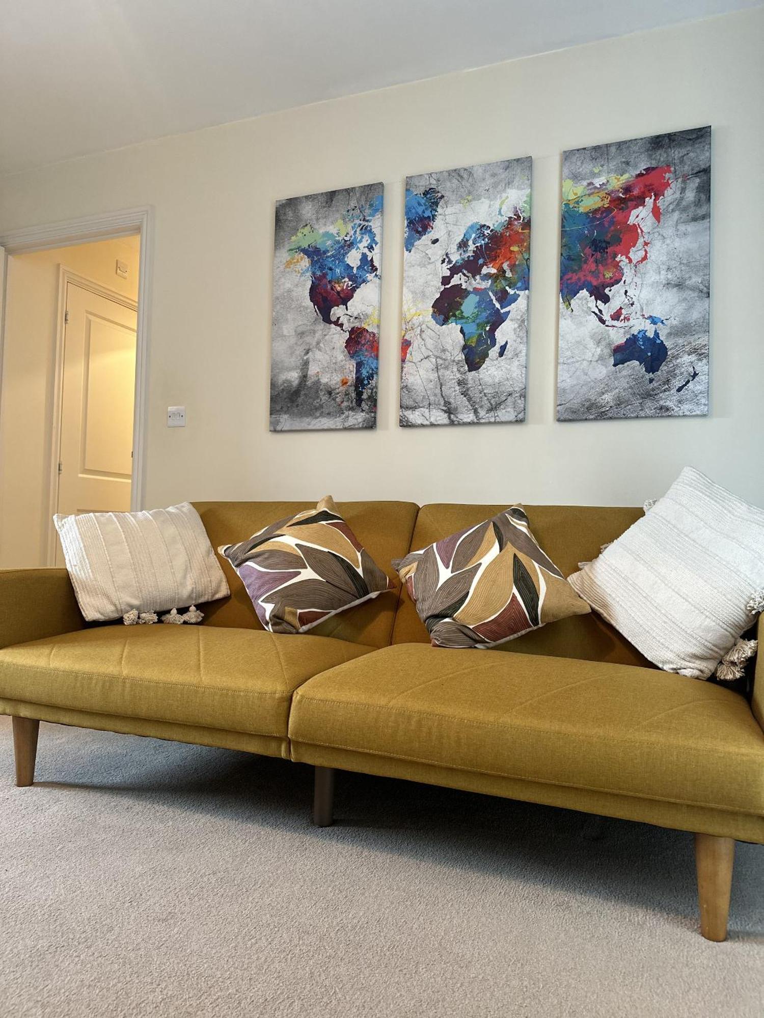 2 Bdr City Centre With Parking *