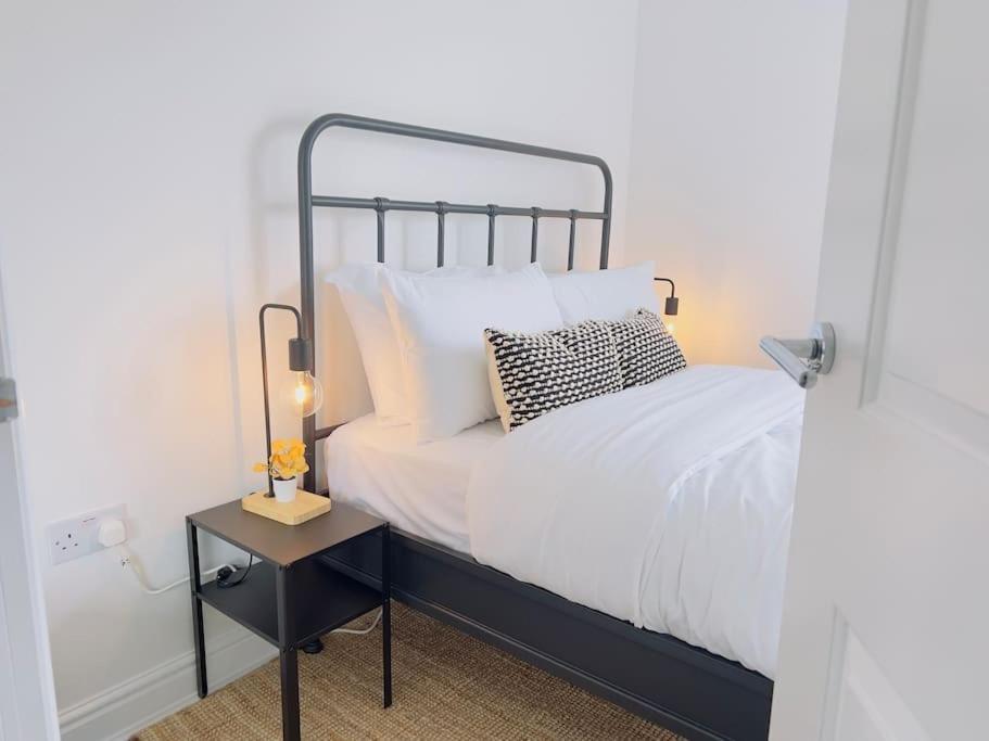 Noah By Koya Homes - 2-bed Apartment, Stadium View & Free Parking Holiday home *