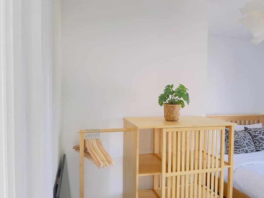Noah By Koya Homes - 2-bed Apartment, Stadium View & Free Parking