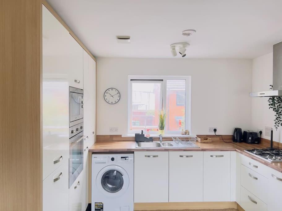 Noah By Koya Homes - 2-bed Apartment, Stadium View & Free Parking * Cardiff