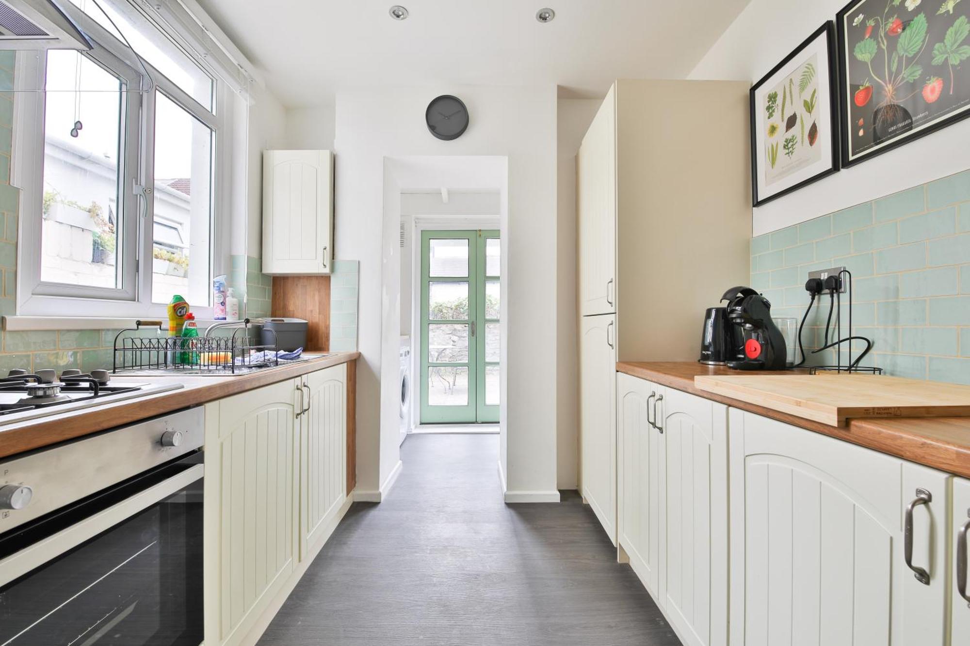 Stunning Cardiff Bay House * Cardiff