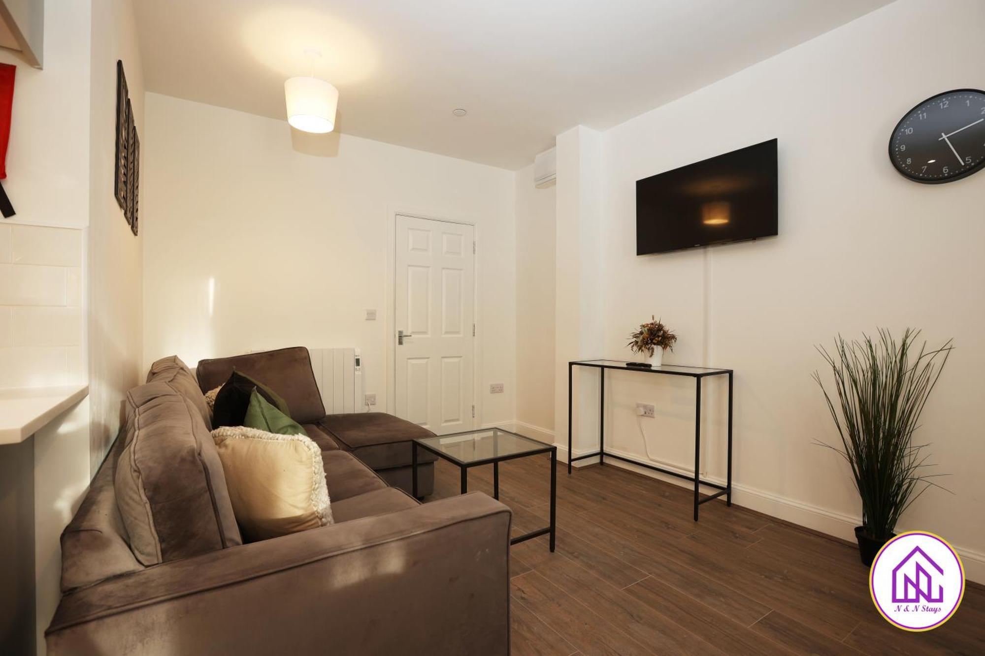 Apartment North Road - Perfectly Placed, Close To Town & Castle With Private Parking Cardiff