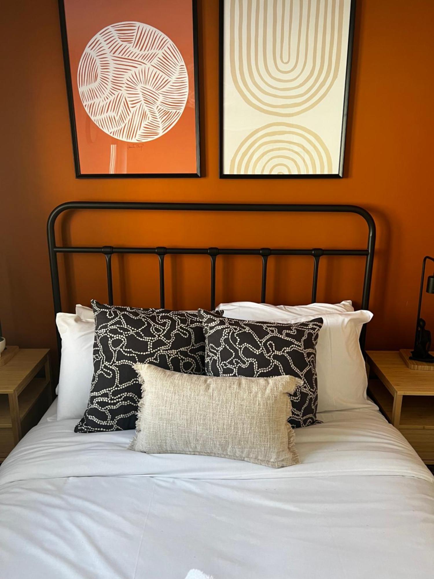 Irene By Koya Homes - 2-bedroom Bungalow, Centre & Free Parking Holiday home