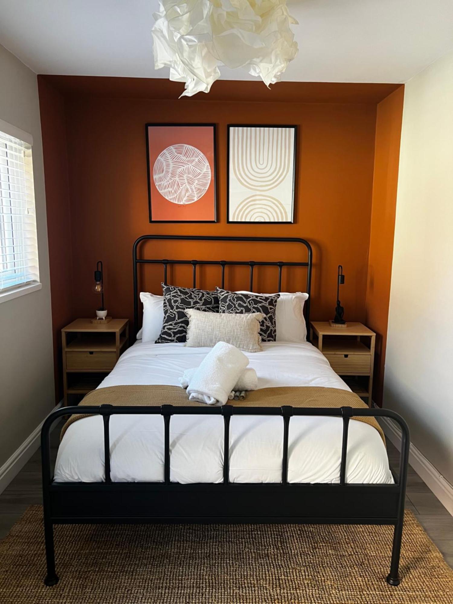 Holiday home Irene By Koya Homes - 2-bedroom Bungalow, Centre & Free Parking
