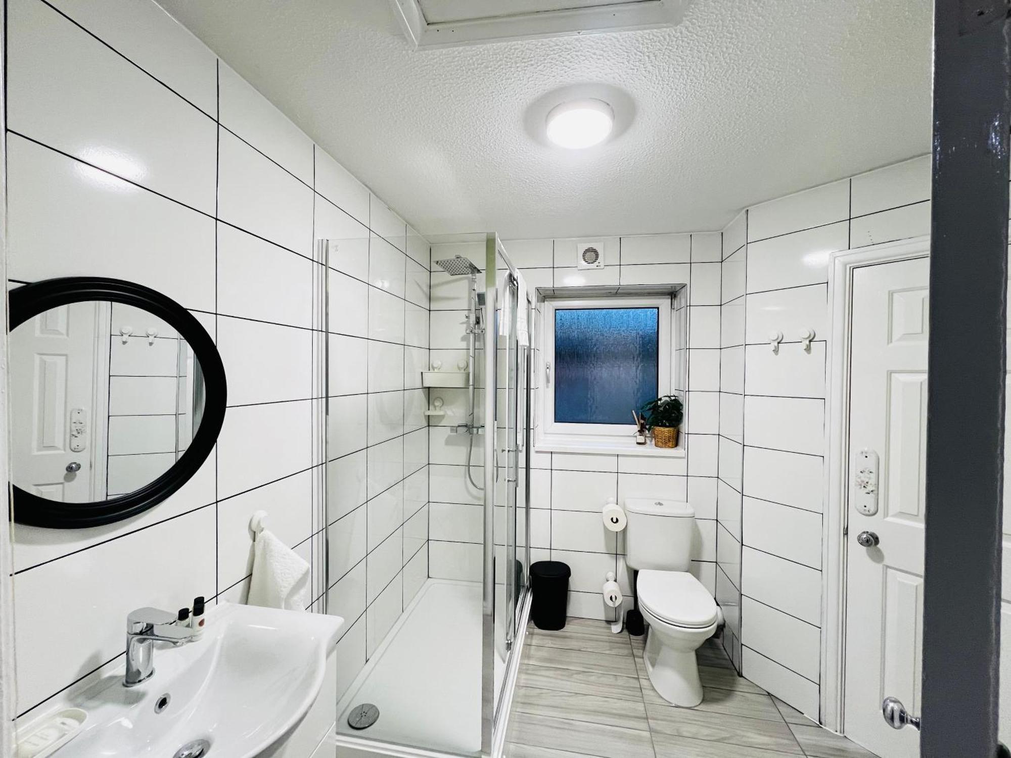 Irene By Koya Homes - 2-bedroom Bungalow, Centre & Free Parking Holiday home *