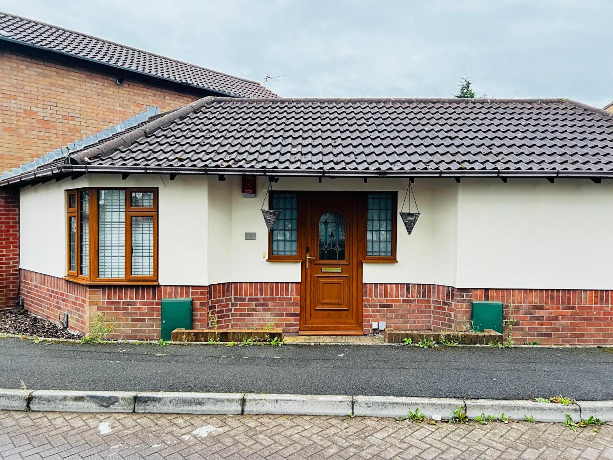 Irene By Koya Homes - 2-bedroom Bungalow, Centre & Free Parking Holiday home Cardiff