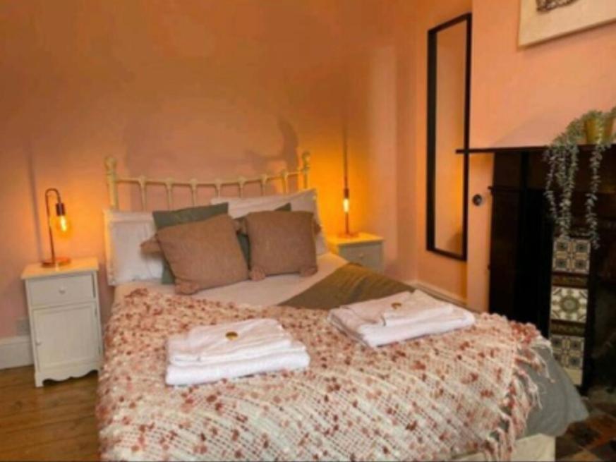 The Regal-penarth Villa