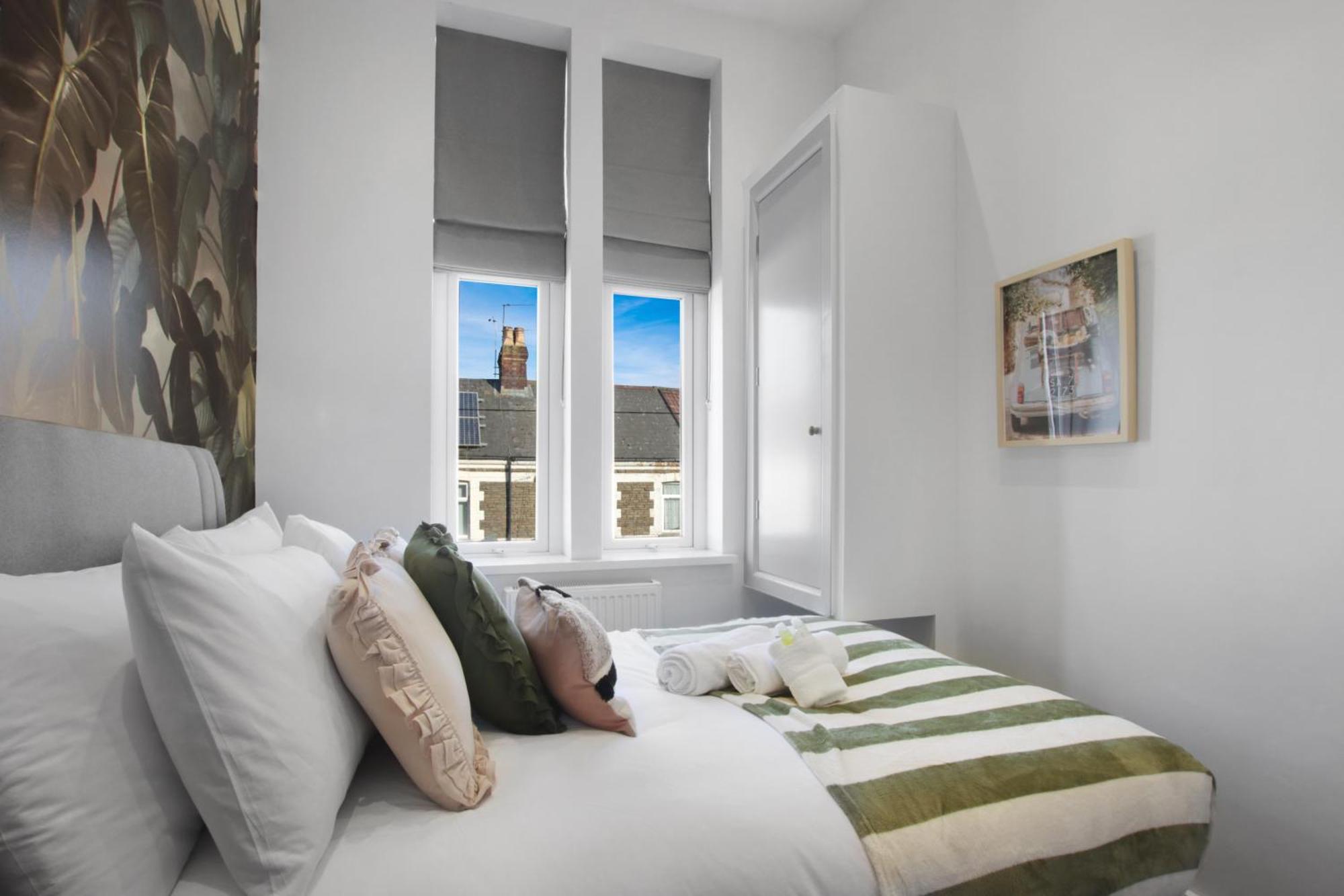 Stadium View #4 - Spacious & Modern 2 Bed Flat