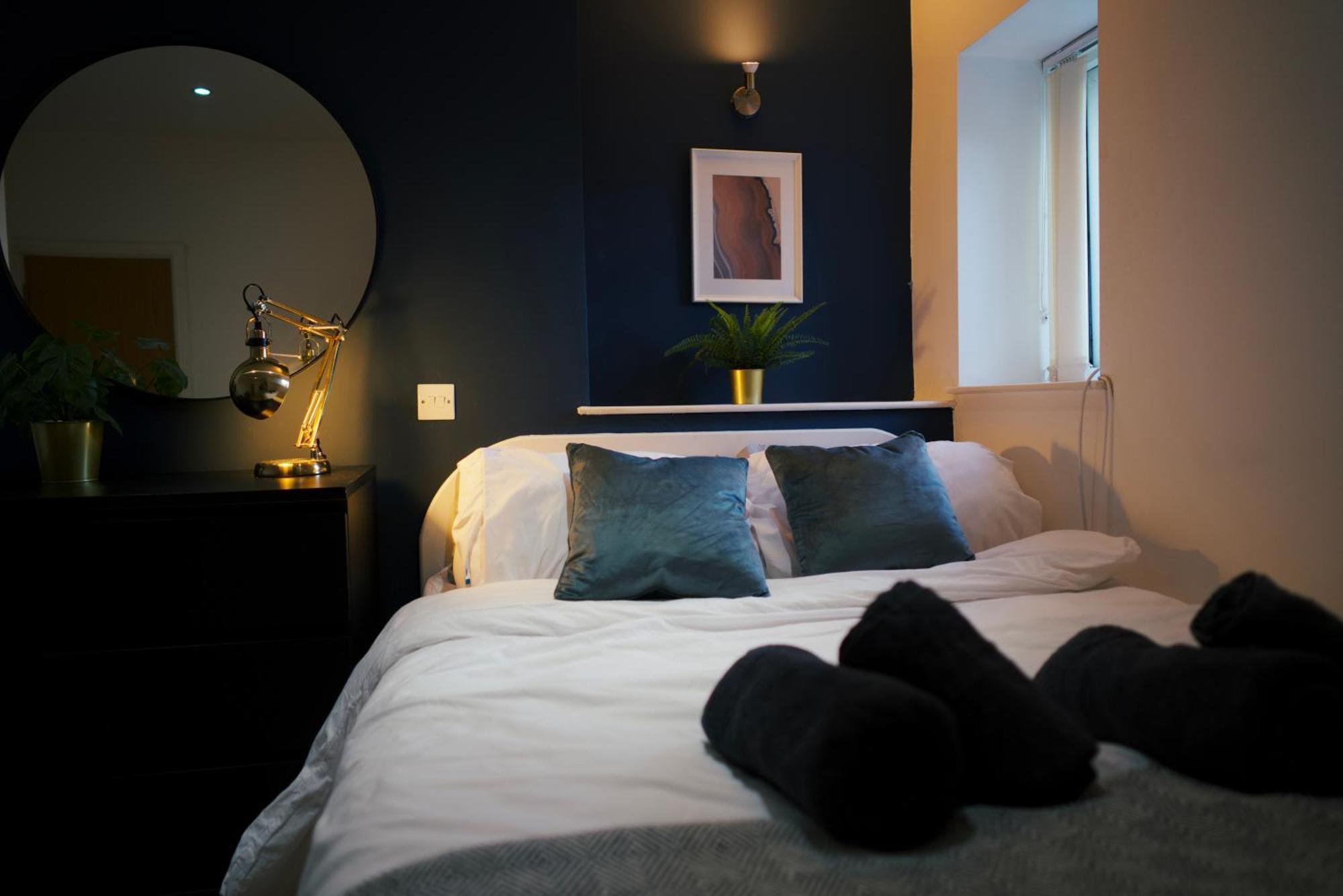 Luxury 3 Bed Centre Apartment Cardiff