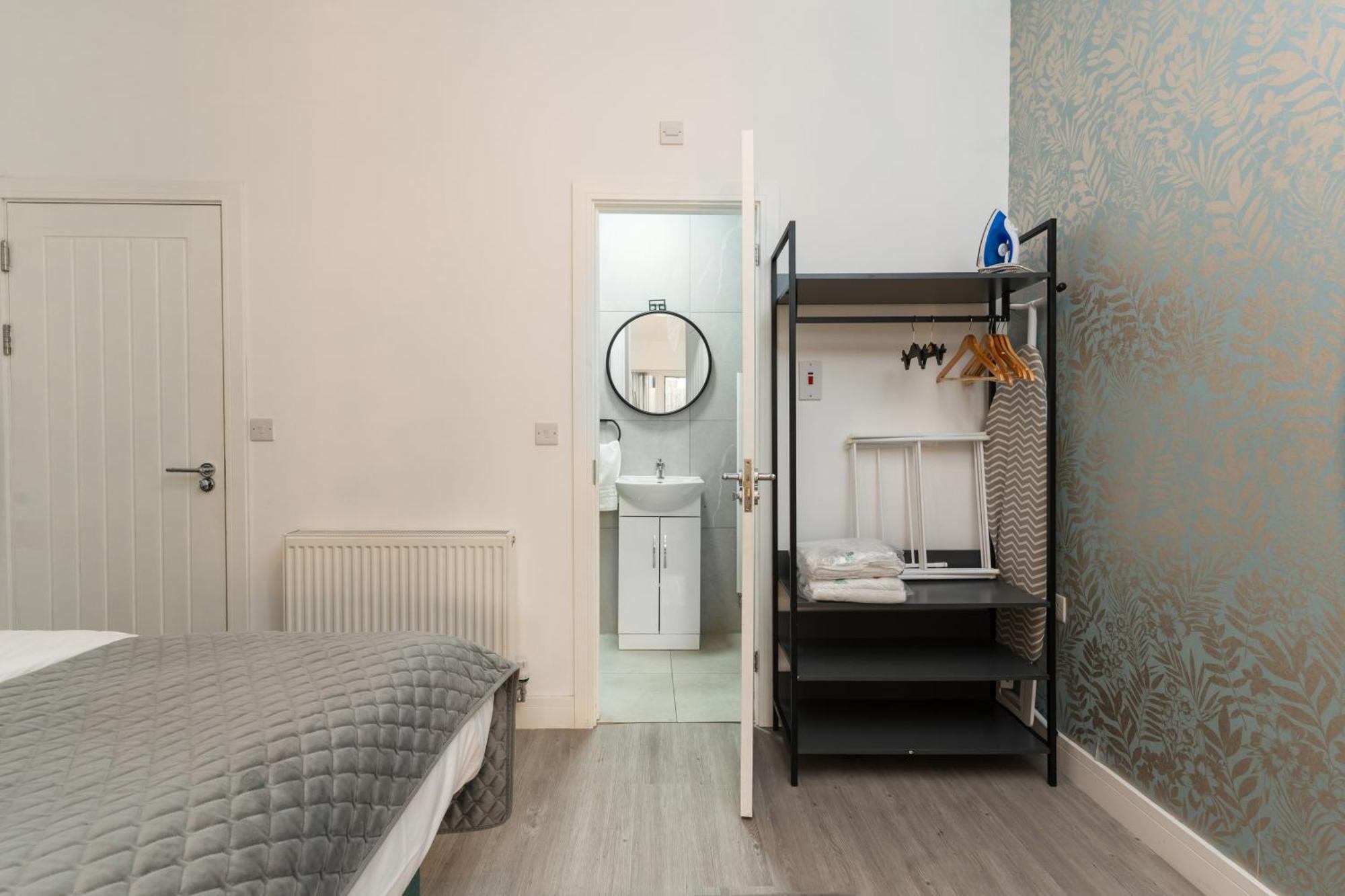 Nottage House Premier