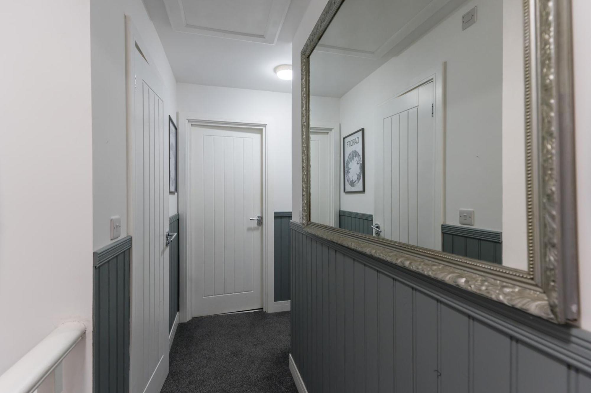 Nottage House Premier Apartment Cardiff