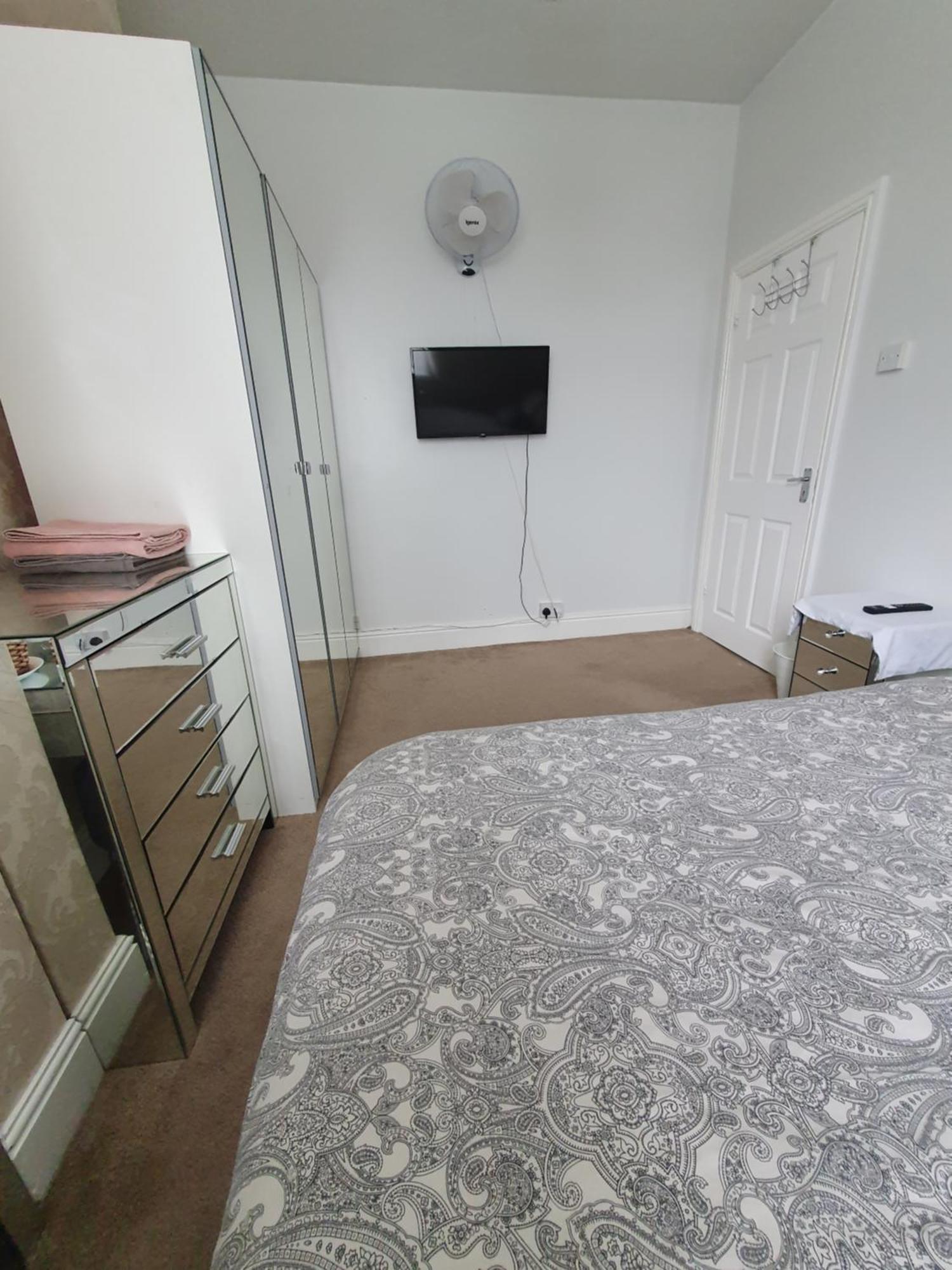 Homestay Private Double In Cardiff
