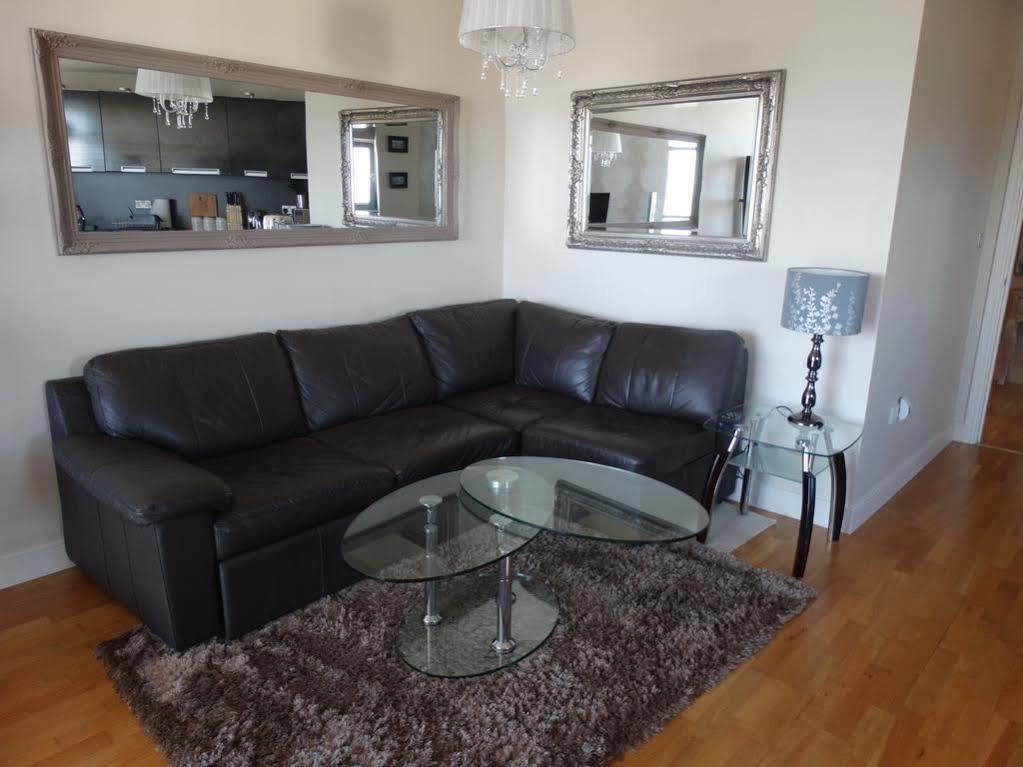 Apartment The *