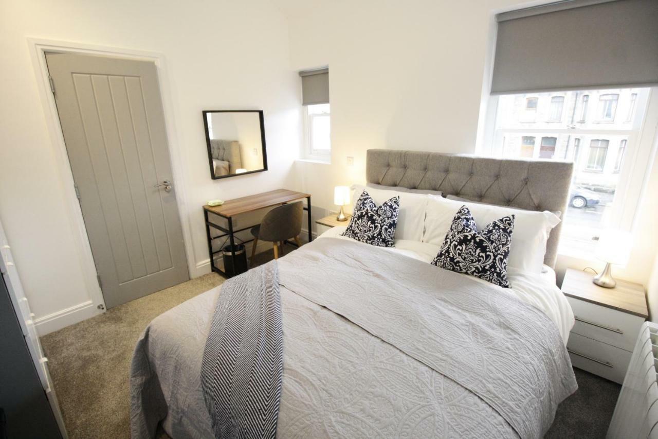 Willow Serviced - 22 Apartment