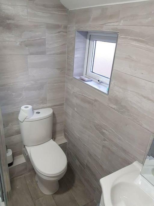 With Roof Terrace Close To City Centre Apartment *