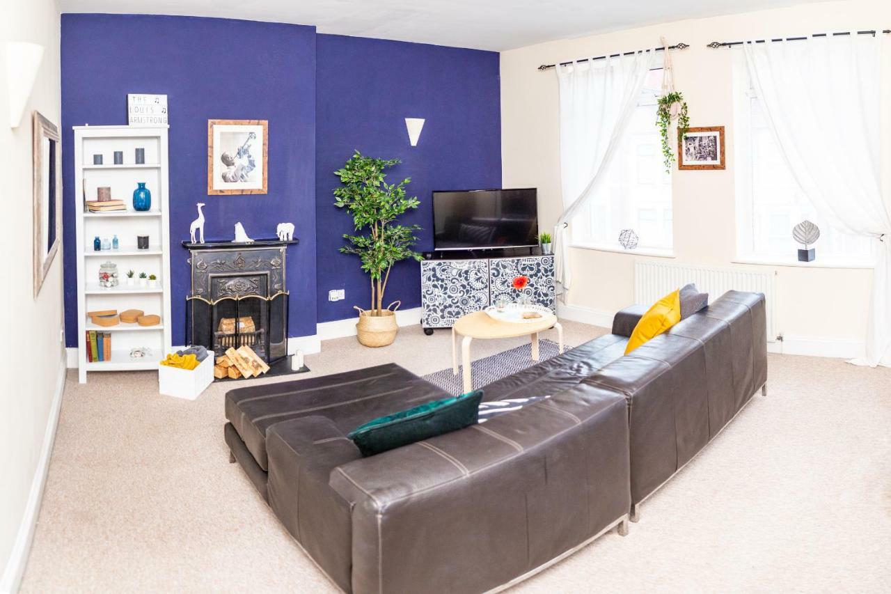 The Louis Armstrong- Modern 3 Bedroom Apartment, Super Close To The Centre *