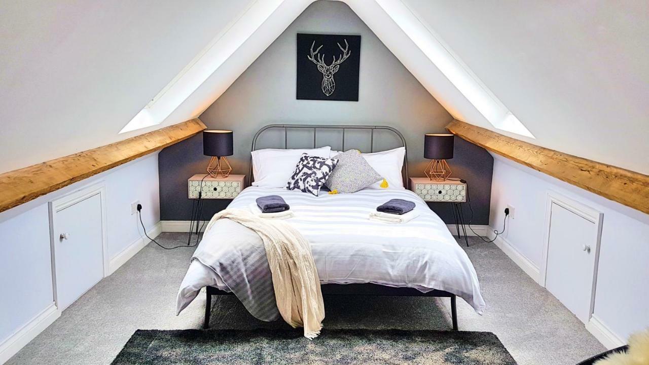 The Louis Armstrong- Modern 3 Bedroom Apartment, Super Close To The Centre * Cardiff