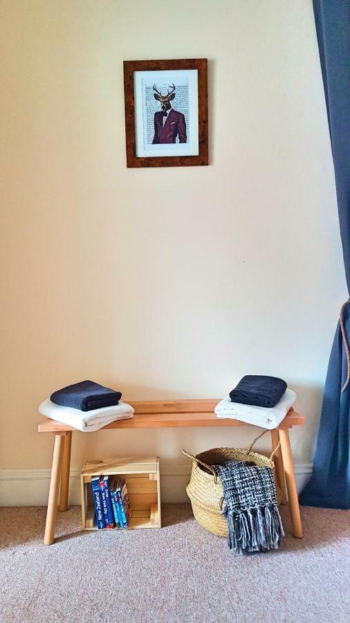 The Louis Armstrong- Modern 3 Bedroom Apartment, Super Close To The Centre Cardiff