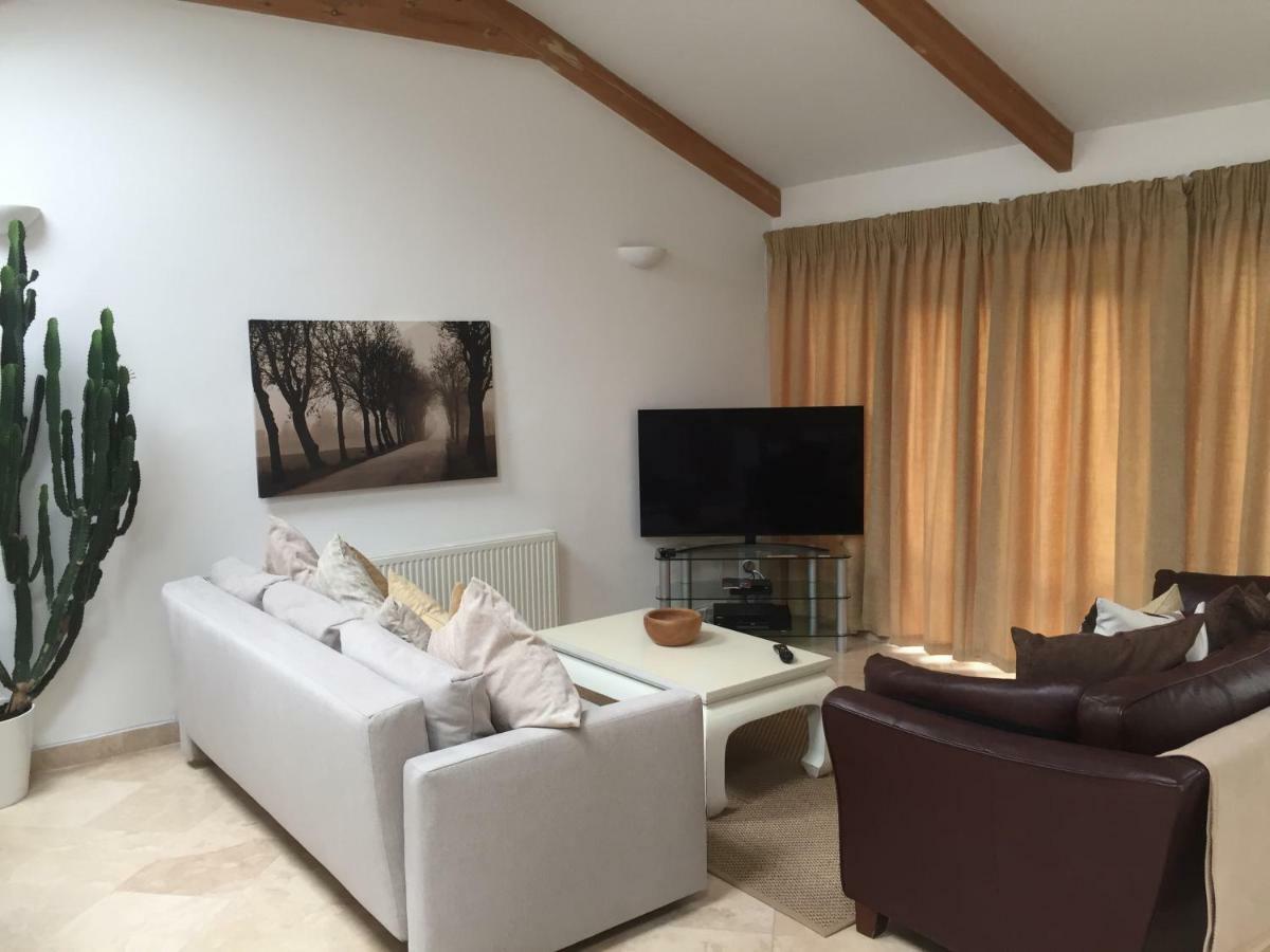 Apartment The Coach House Cardiff