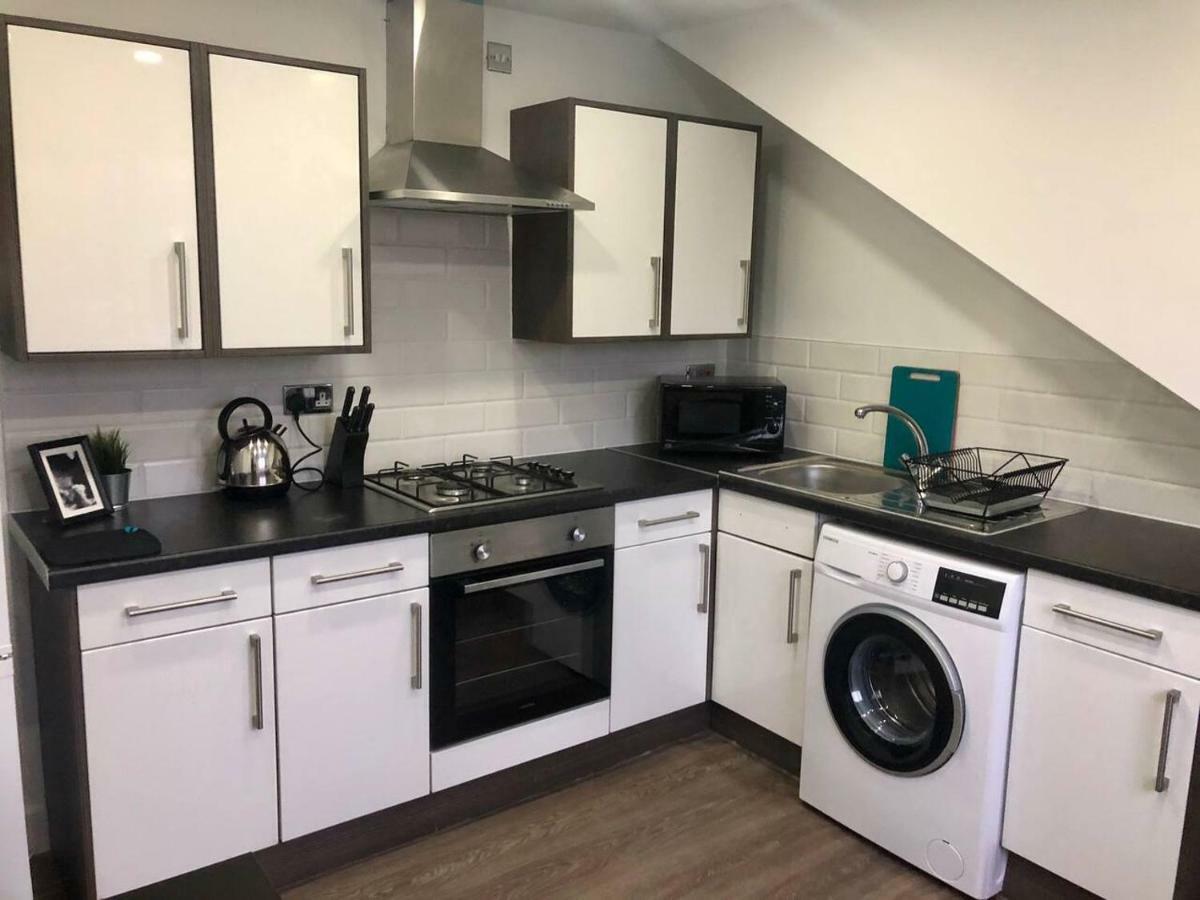 Spacious 1 Bed In The Centre * Cardiff