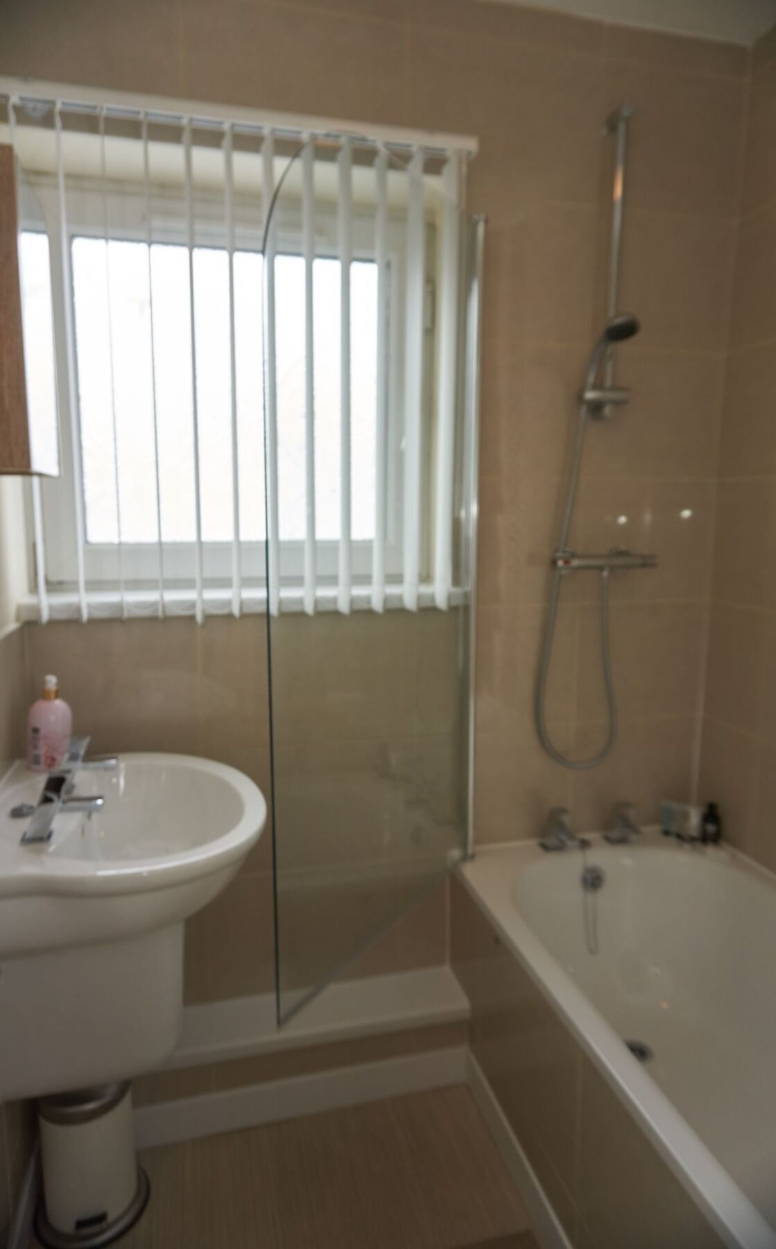 Apartment Modern Cardiff