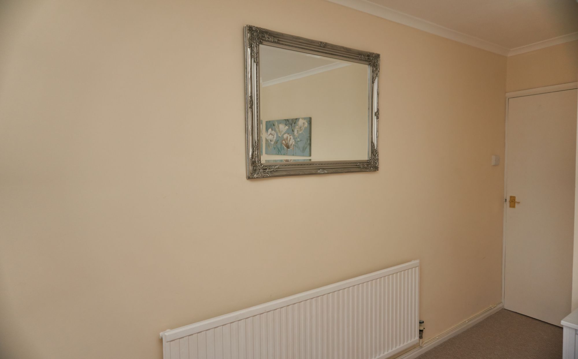 Modern Apartment Cardiff