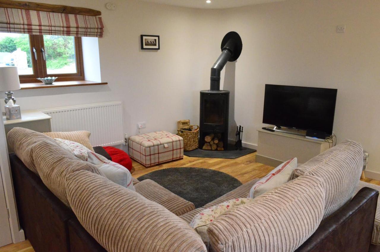 Holiday home Beautiful Dog Freindly Cottage Near Cowbridge Barry & Cardiff