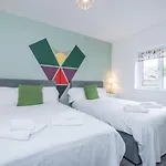 Pass The Keys Modern & Light 2 Bedroom Apartment In Canton
