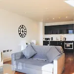 The Hayes - Long Stay Offer - Central Cardiff Abode By Cto Serviced Apartments