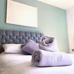 The Hayes - Long Stay Offer - Central Cardiff Abode By Cto Serviced Apartments