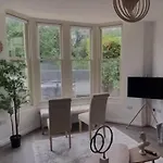 18 North Road Flat 1 By Mia Living Free Parking On Site