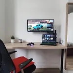 Perfect And Convenient 1 Bedroom Apartment