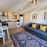 **6 Person City Centre Apartment**