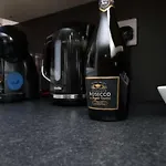 Principality House By Mia Living 3 Bedroom Apartment A 5 Min Walk To Principality Stadium