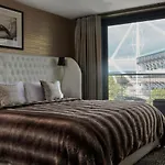 Millview - Luxury 4 Bedroom Penthouse In Cardiff