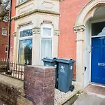 1 Bed Central Cardiff Apartment
