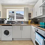 Stay In Cardiff Cathay\'S Terrace Apartment