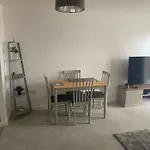 The Courtyard Apartment By Staying-Away With Free Parking