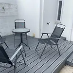 City Center House, Cardiff, Parking Permit And Garden