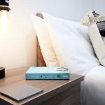 Central-Perfect For Business-1 Bed Snug