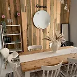 Gorgeous Home Within Cardiff City Centre