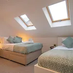 St Peters Townhouse By Property Promise