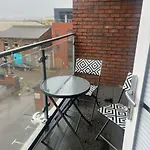 Brickworks City Centre Apartment-