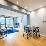 Corner House By Ty Sa In Pontcanna