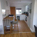 Modern Apartment With Roof Garden Close To City Centre