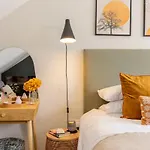Cohost Partners | Close To City Centre | One Br!