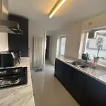 Private Double Room In Our Cardiff Home