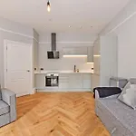 Luxury Apartment Stay