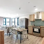 Modern Ensuites With Shared Kitchen At Howard Gardens In Cardiff