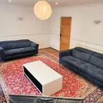 Free Parking-Central Location